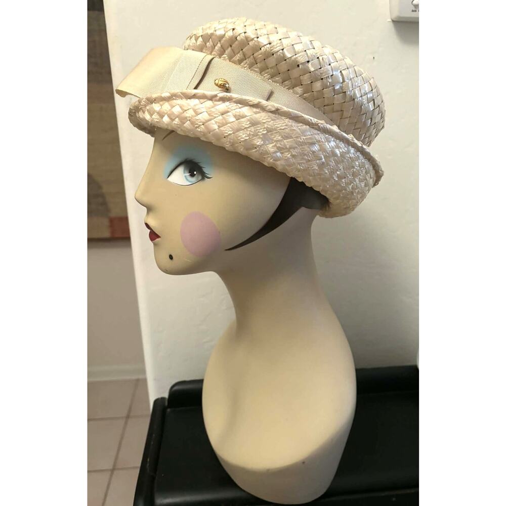 Vintage Straw Cloche Hat Mid Century Breton Style Gold Tone Ladybug Pin Size 23 - Picture 4 of 7
